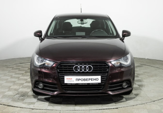 Подержанный автомобиль Audi A1 2014 года (2 фото)