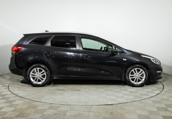 Подержанный автомобиль Kia Ceed Wagon 2018 года (4 фото)