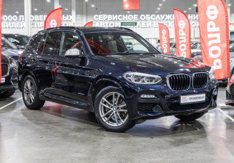 Подержанный автомобиль BMW X3 2018 года (5 фото)