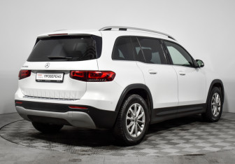 Подержанный автомобиль Mercedes-Benz GLB 2020 года (5 фото)