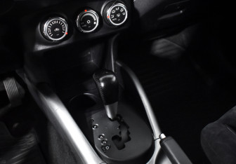 Подержанный автомобиль Mitsubishi Outlander 2011 года (11 фото)
