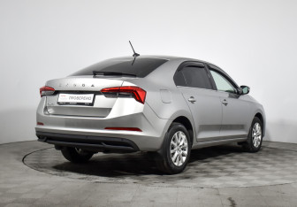 Подержанный автомобиль Skoda Rapid Liftback 2020 года (5 фото)