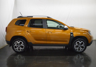 Подержанный автомобиль Renault Duster 2022 года (4 фото)
