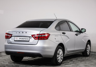 Подержанный автомобиль LADA (ВАЗ) Vesta Sedan 2016 года (5 фото)