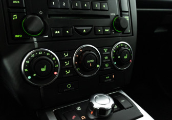 Подержанный автомобиль Land Rover Freelander 2010 года (16 фото)