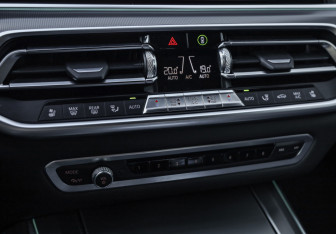 Подержанный автомобиль BMW X5 2019 года (22 фото)