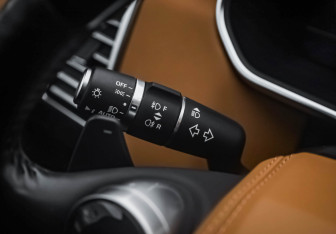 Подержанный автомобиль Land Rover Range Rover 2021 года (20 фото)