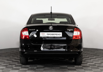 Подержанный автомобиль Skoda Rapid Liftback 2016 года (6 фото)