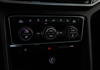 Подержанный автомобиль Volkswagen Teramont 2019 года (21 фото)