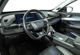 Подержанный автомобиль Chery Tiggo 7 Pro Max 2023 года (11 фото)