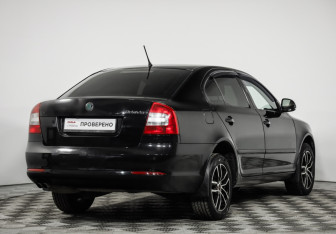 Подержанный автомобиль Skoda Octavia Liftback 2012 года (5 фото)