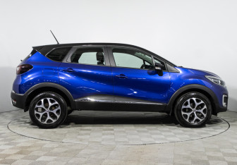 Подержанный автомобиль Renault Kaptur 2021 года (4 фото)