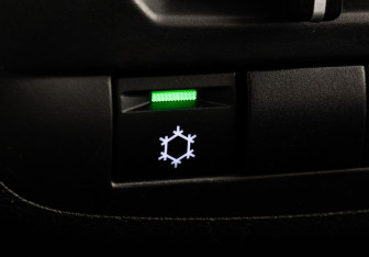 Подержанный автомобиль LADA (ВАЗ) Granta Sedan 2021 года (16 фото)