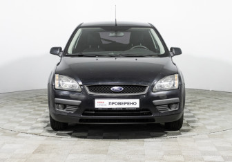 Подержанный автомобиль Ford Focus Hatchback 2007 года (2 фото)