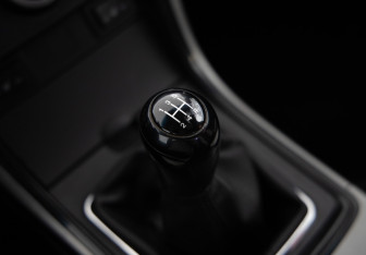 Подержанный автомобиль Mazda 6 Sedan 2011 года (12 фото)