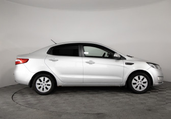 Подержанный автомобиль Kia Rio Sedan 2011 года (4 фото)
