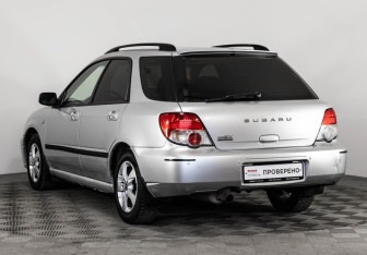 Подержанный автомобиль Subaru Impreza Wagon 2004 года (7 фото)