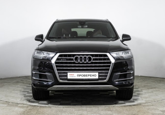 Подержанный автомобиль Audi Q7 2019 года (2 фото)