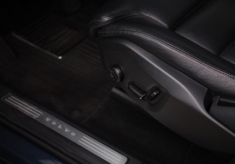 Подержанный автомобиль Volvo XC90 2020 года (20 фото)