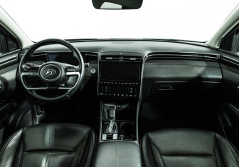 Подержанный автомобиль Hyundai Tucson 2021 года (13 фото)