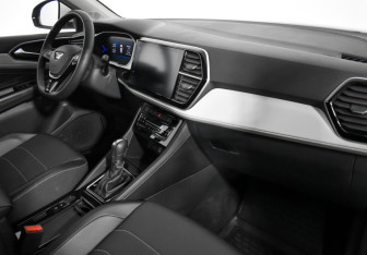 Подержанный автомобиль Jetta VS7 2023 года (13 фото)