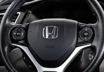 Подержанный автомобиль Honda Civic Sedan 2014 года (11 фото)