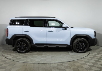 Подержанный автомобиль Haval H3 2024 года (4 фото)