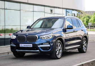 Подержанный автомобиль BMW X3 2019 года (3 фото)