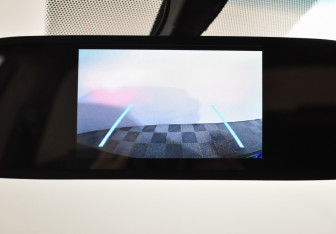 Подержанный автомобиль Lexus ES 2016 года (22 фото)