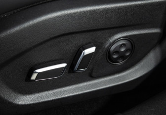 Подержанный автомобиль Voyah Free 2023 года (16 фото)