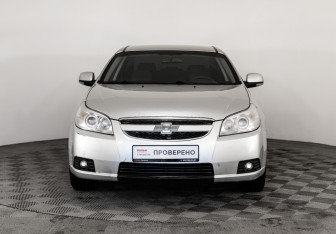 Подержанный автомобиль Chevrolet Epica 2011 года (2 фото)