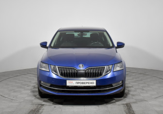 Подержанный автомобиль Skoda Octavia Liftback 2018 года (2 фото)