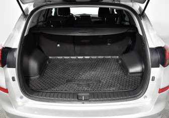 Подержанный автомобиль Hyundai Tucson 2019 года (18 фото)