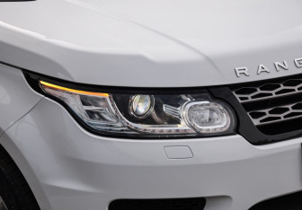 Подержанный автомобиль Land Rover Range Rover Sport 2017 года (11 фото)