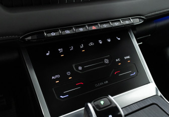 Подержанный автомобиль Chery Tiggo 7 Pro Max 2023 года (18 фото)