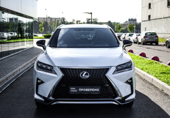 Подержанный автомобиль Lexus RX 2017 года (5 фото)