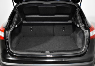 Подержанный автомобиль Nissan Qashqai 2018 года (20 фото)