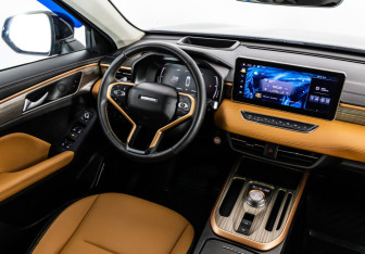 Подержанный автомобиль Haval Jolion 2023 года (16 фото)