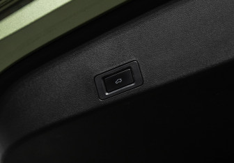 Подержанный автомобиль Jaecoo J7 2023 года (24 фото)