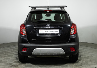 Подержанный автомобиль Opel Mokka 2014 года (6 фото)