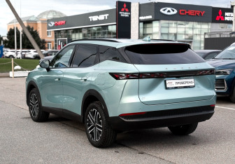 Подержанный автомобиль Omoda C7 2025 года (4 фото)