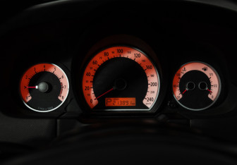 Подержанный автомобиль Kia Ceed Wagon 2008 года (12 фото)