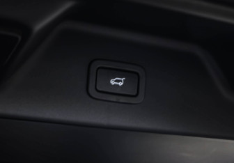 Подержанный автомобиль Land Rover Range Rover 2021 года (39 фото)