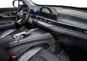 Подержанный автомобиль Chery Tiggo 8 Pro Max 2024 года (15 фото)