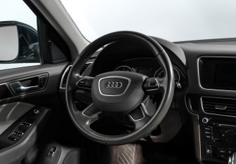 Подержанный автомобиль Audi Q5 2013 года (17 фото)