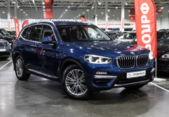 Подержанный автомобиль BMW X3 2018 года (4 фото)