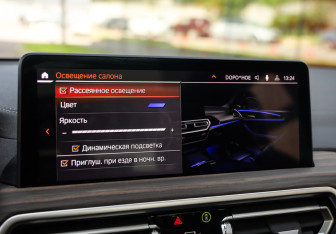 Подержанный автомобиль BMW X3 2021 года (22 фото)