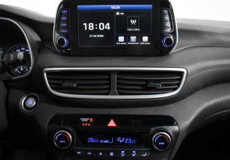 Подержанный автомобиль Hyundai Tucson 2019 года (16 фото)