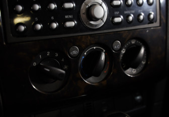 Подержанный автомобиль Ford Focus Sedan 2007 года (12 фото)