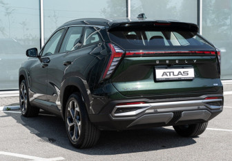 Новый Geely Atlas 2026 (12 фото)